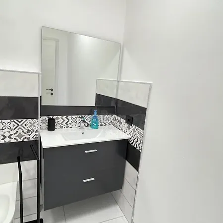 شقة L'orso Poet@ *